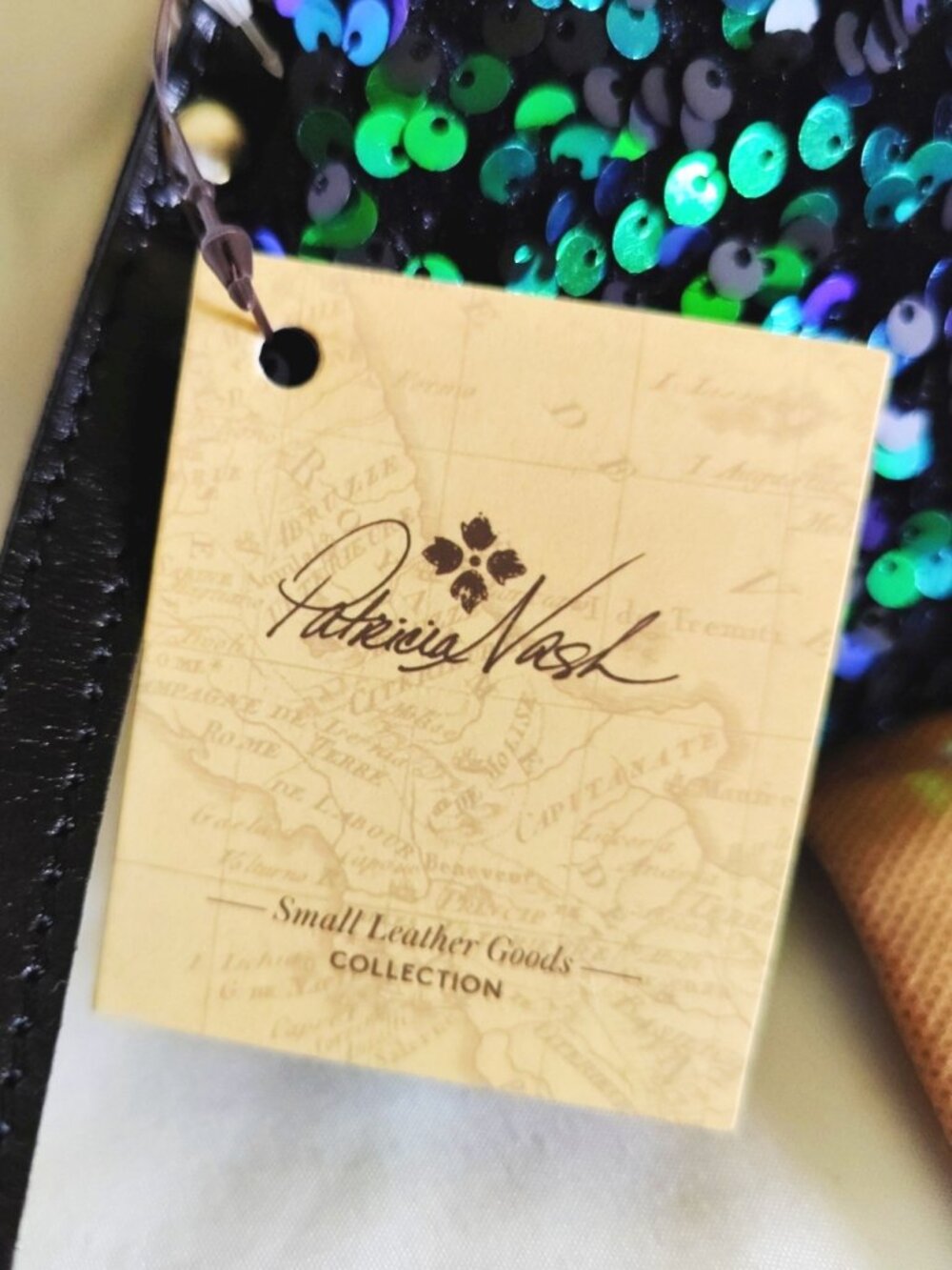 Patricia Nash Savena Frame Kisslock Sequins & Leather Wristlet Clutch in Green - Picture 6 of 13
